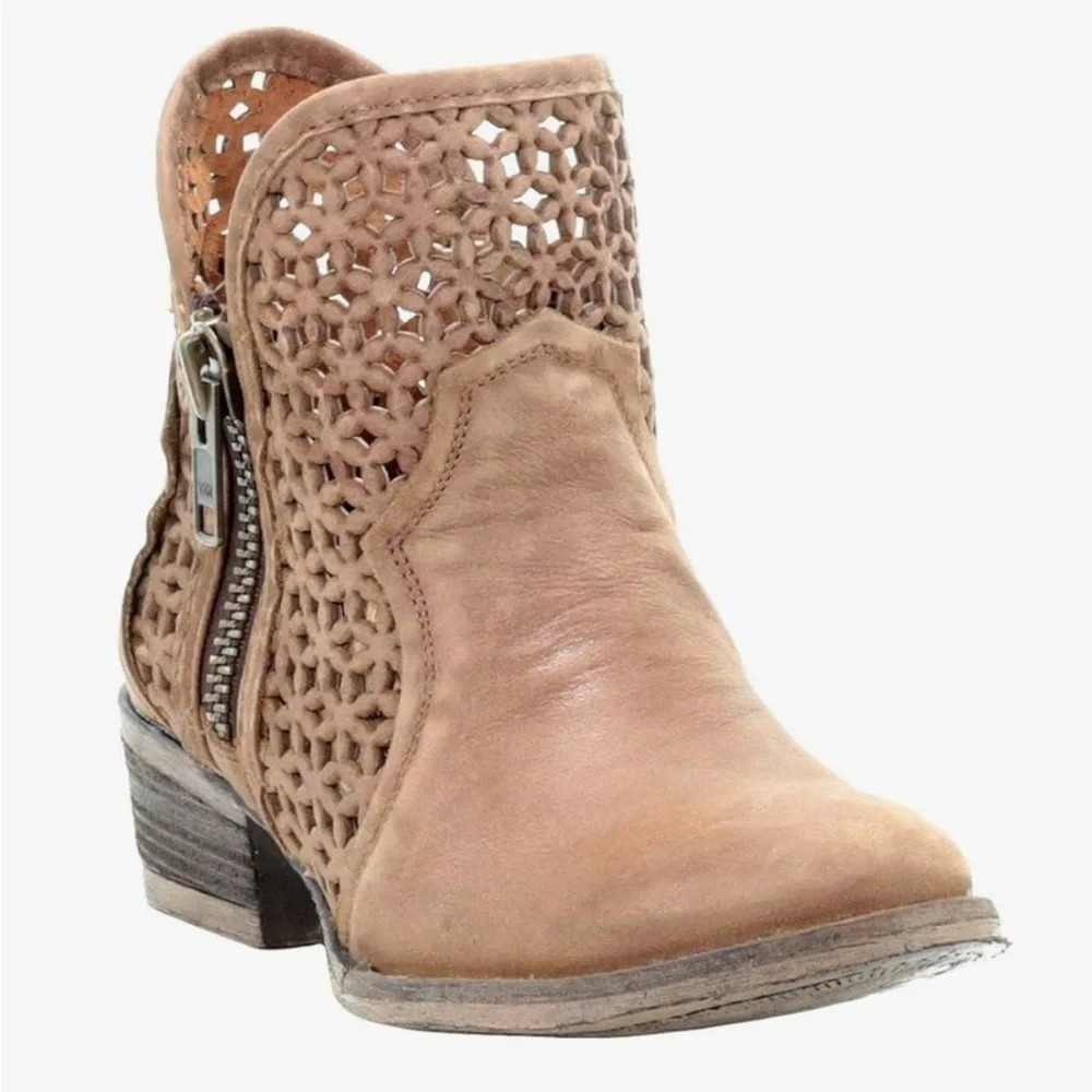 Circle G by Corral Q0002 Tan Shortie Ankle Boot Laser Cut Zipper US 6.5 Rodeo